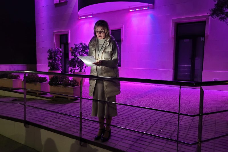 La campaña “Que no més et facen mal els teus tacons” conmemora el 25N en Els Poblets La campaña “Que no més et facen mal els teus tacons” conmemora el 25N en Els Poblets