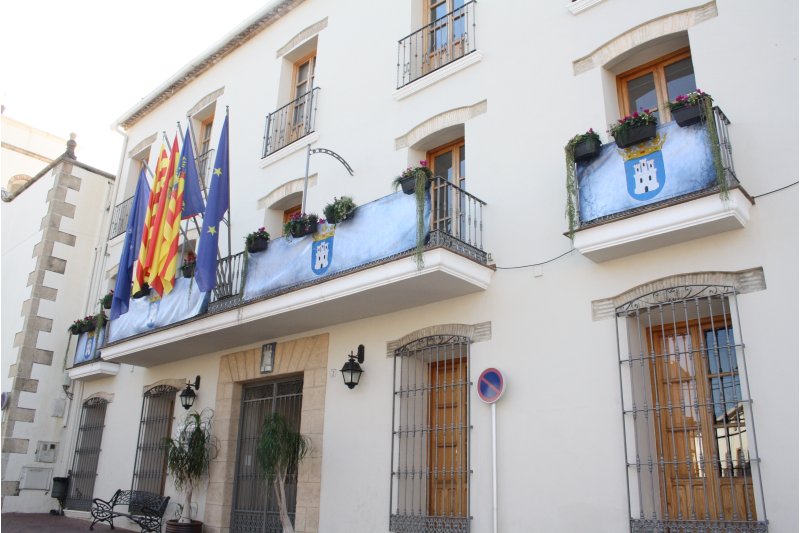 El Ayuntamiento de Ondara lleva al pleno ordinario una moción sobre las nuevas tarifas eléctricas El Ayuntamiento de Ondara lleva al pleno ordinario una moción sobre las nuevas tarifas eléctricas