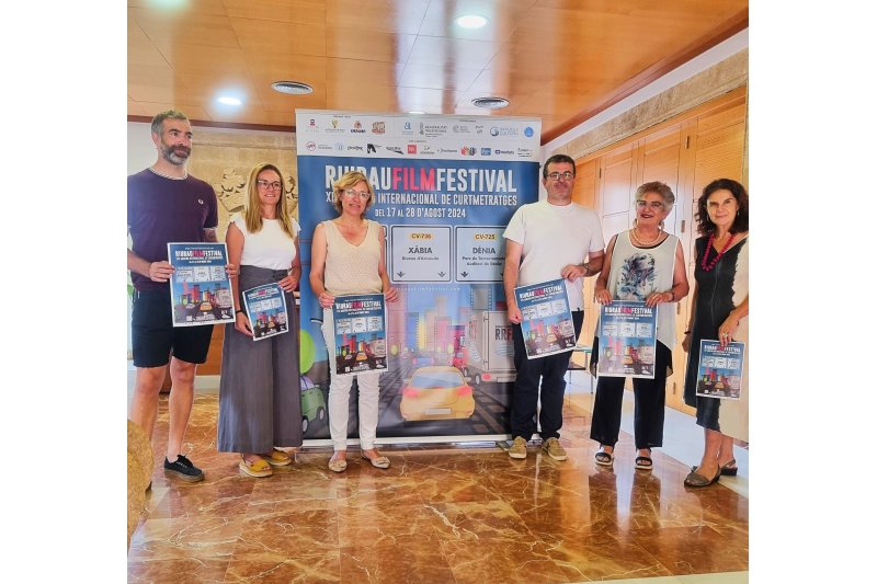 PROGRAMA COMPLETO del Riurau Filmfestival que se celebra en Xàbia, Dénia y Jesús Pobre del 17 al 28 de agosto PROGRAMA COMPLETO del Riurau Filmfestival que se celebra en Xàbia, Dénia y Jesús Pobre del 17 al 28 de agosto