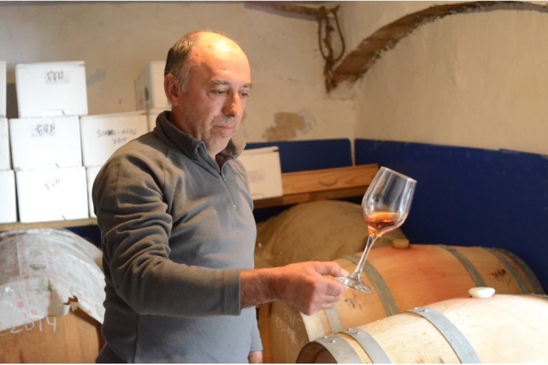 Toni Puig, Tonet, sommelier i productor: “El vi és amistat, companyia i, sobretot, dóna vida” Toni Puig, Tonet, sommelier i productor: “El vi és amistat, companyia i, sobretot, dóna vida”