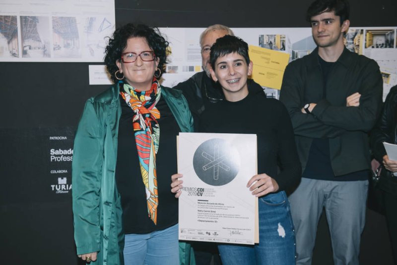 El colegio de Diseño premia un trabajo de Nelly Carrió que propone la reforma y ampliación de la base de ambulancias de Dénia El colegio de Diseño premia un trabajo de Nelly Carrió que propone la reforma y ampliación de la base de ambulancias de Dénia