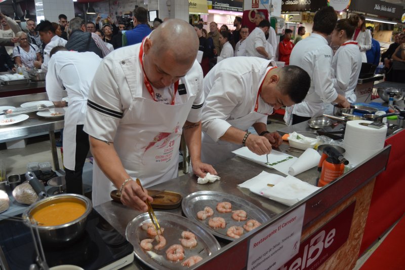 Cristina Gómez, del restaurante Fierro de Valencia, gana el Concurso de la Gamba Roja Cristina Gómez, del restaurante Fierro de Valencia, gana el Concurso de la Gamba Roja