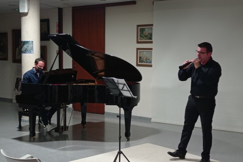 Un recital d’Alemany i González presenta el VI Premi de composició per a dolçaina i piano a Ondara Un recital d’Alemany i González presenta el VI Premi de composició per a dolçaina i piano a Ondara