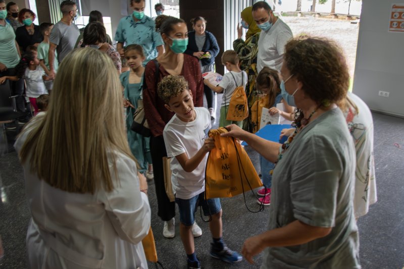El Hospital de Dénia celebra el fin de curso de los niños hospitalizados El Hospital de Dénia celebra el fin de curso de los niños hospitalizados