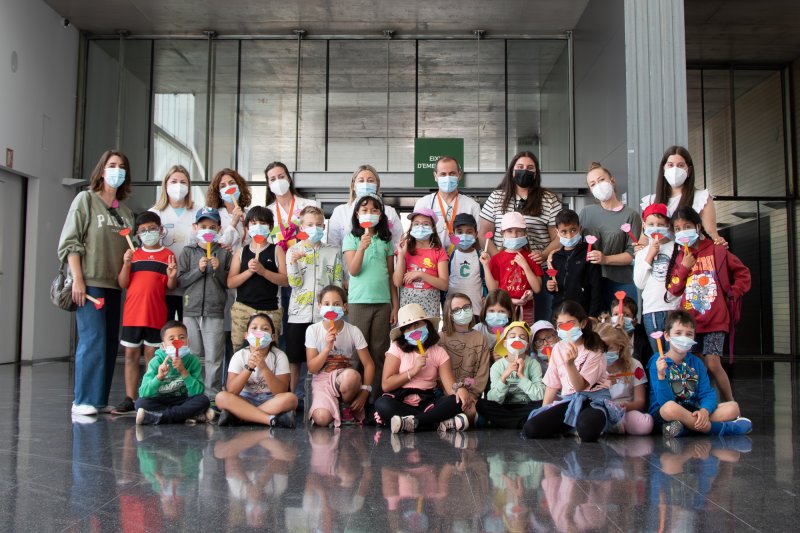 El Hospital de Dénia celebra el Día del Niño Hospitalizado con muchos besos y una visita virtual a la planta de Pediatría El Hospital de Dénia celebra el Día del Niño Hospitalizado con muchos besos y una visita virtual a la planta de Pediatría