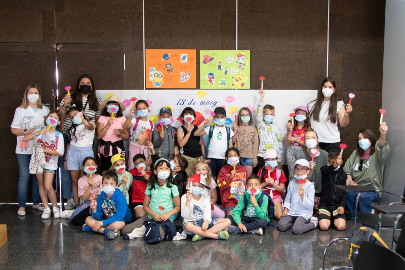 El Hospital de Dénia celebra el Día del Niño Hospitalizado con muchos besos y una visita virtual a la planta de Pediatría El Hospital de Dénia celebra el Día del Niño Hospitalizado con muchos besos y una visita virtual a la planta de Pediatría
