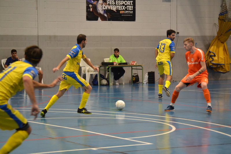 Fútbol Sala: El Mar Dénia deja buenas sensaciones ante el Jimbee Cartagena de Primera División Fútbol Sala: El Mar Dénia deja buenas sensaciones ante el Jimbee Cartagena de Primera División