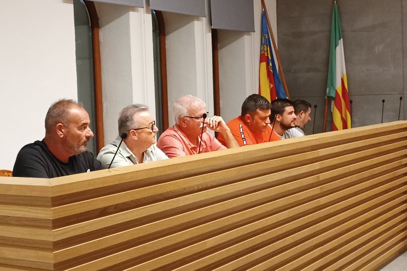 El Consell Agrari de Pego trenca motlles amb la incorporació de dos dones externes als grups polítics El Consell Agrari de Pego trenca motlles amb la incorporació de dos dones externes als grups polítics