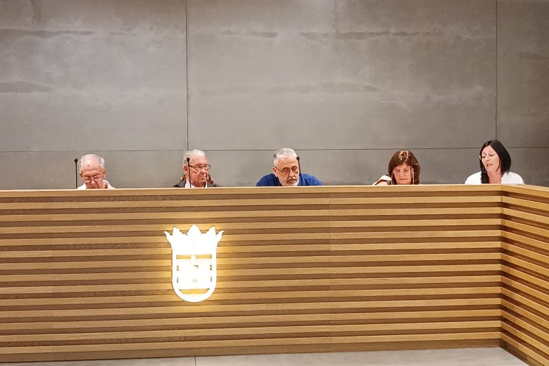 El Consell Agrari de Pego trenca motlles amb la incorporació de dos dones externes als grups polítics El Consell Agrari de Pego trenca motlles amb la incorporació de dos dones externes als grups polítics