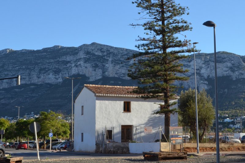 Nueva vida para la casa del bosque Nueva vida para la casa del bosque