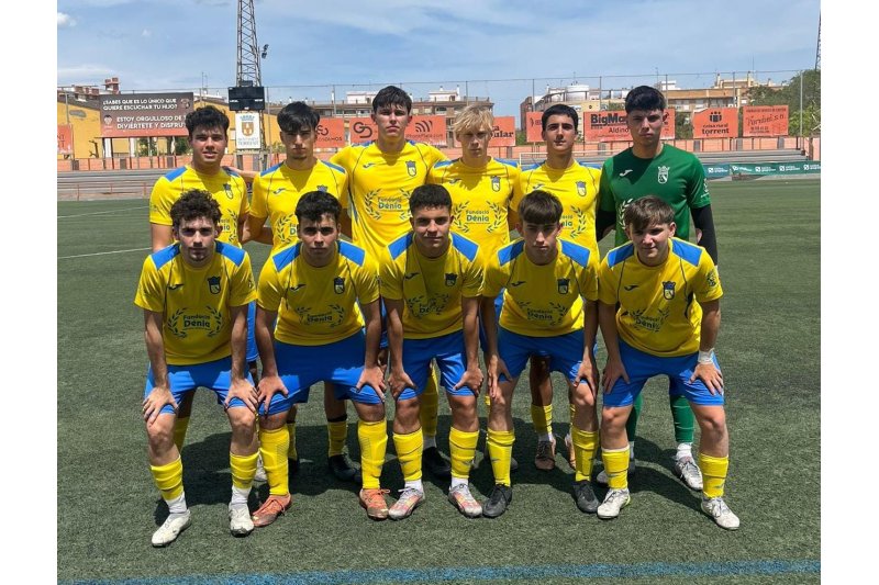 Fútbol Juvenil Preferente: El Dénia A se sitúa a un punto de la promoción de ascenso a falta de tres jornadas Fútbol Juvenil Preferente: El Dénia A se sitúa a un punto de la promoción de ascenso a falta de tres jornadas