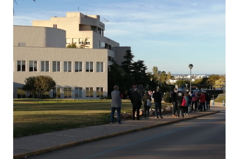 Vacunación sin cita en el Hospital para mayores de 60 años Vacunación sin cita en el Hospital para mayores de 60 años