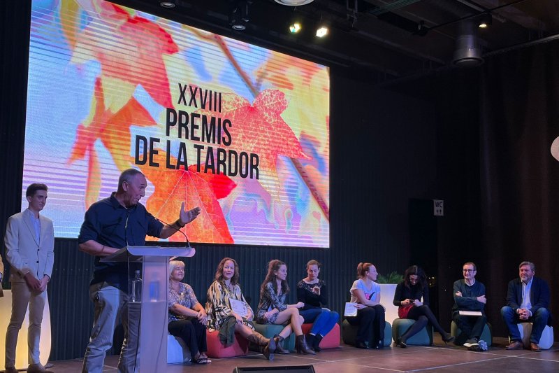 Nodrissa y Pep Romany reciben los Premis de la Tardor Nodrissa y Pep Romany reciben los Premis de la Tardor