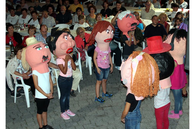 La Dansa dels Cabuts torna a Teulada després de més de seixanta anys vedada La Dansa dels Cabuts torna a Teulada després de més de seixanta anys vedada