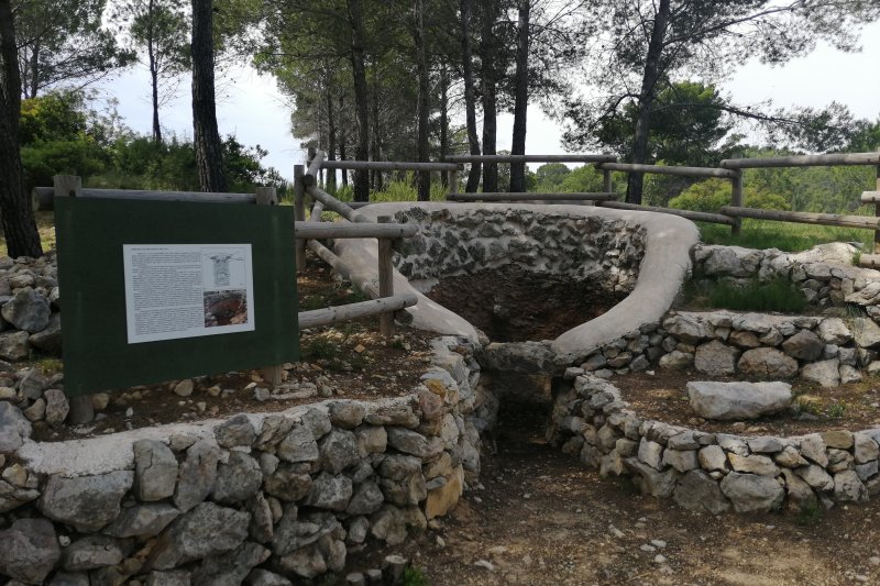 Benidoleig retoma la Jornada de Senderismo por el Seguili para poner en valor los rincones rurales de montaña Benidoleig retoma la Jornada de Senderismo por el Seguili para poner en valor los rincones rurales de montaña