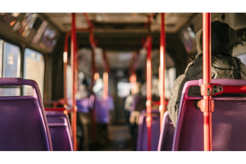 Ciudadanos pide que el bus urbano tenga parada en el mercado, el Centro de Salud y el cementerio Ciudadanos pide que el bus urbano tenga parada en el mercado, el Centro de Salud y el cementerio