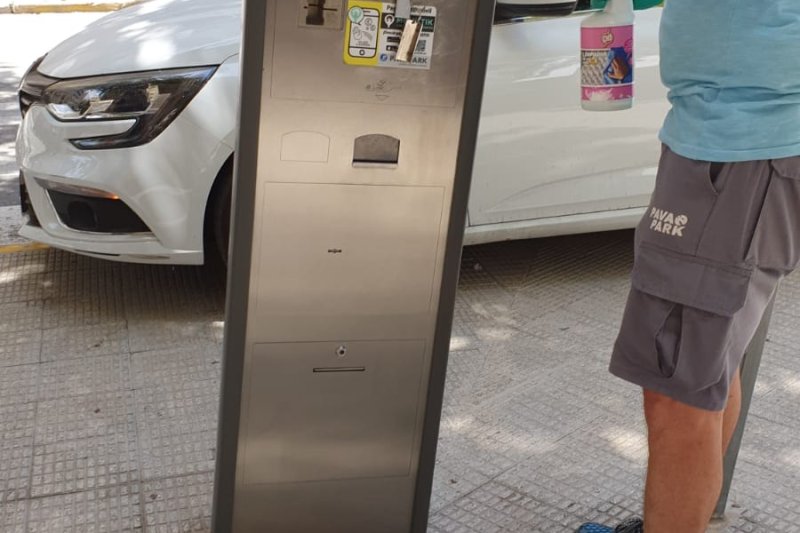El nuevo servicio ORA Calp permitirá estacionar a través del móvil y sin utilizar el parquímetro El nuevo servicio ORA Calp permitirá estacionar a través del móvil y sin utilizar el parquímetro