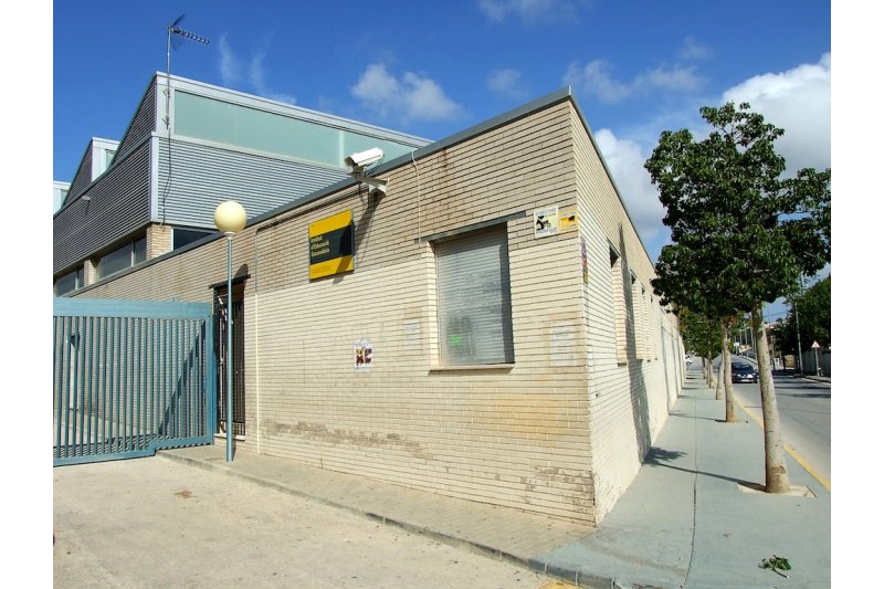 El Agente Tutor de Calp cumple con nota un año resolviendo conflictos en el entorno educativo  El Agente Tutor de Calp cumple con nota un año resolviendo conflictos en el entorno educativo