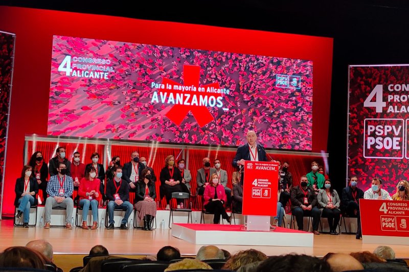 Scotto y Maite Pérez entran en la ejecutiva provincial del PSPV Scotto y Maite Pérez entran en la ejecutiva provincial del PSPV