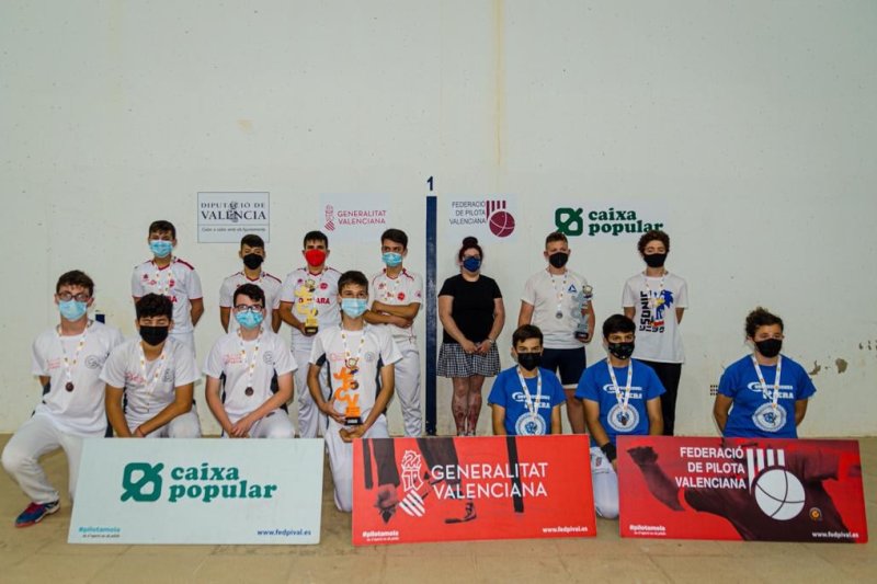 Or infantil i juvenil per a Ondara i cadet per a Beniarbeig-El Verger en el provincial d’escala i corda Or infantil i juvenil per a Ondara i cadet per a Beniarbeig-El Verger en el provincial d’escala i corda