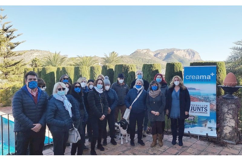 El Taller de Empleo Marina Alta X de Creama visita al Jardín de l'Albarda de Pedreguer El Taller de Empleo Marina Alta X de Creama visita al Jardín de l'Albarda de Pedreguer