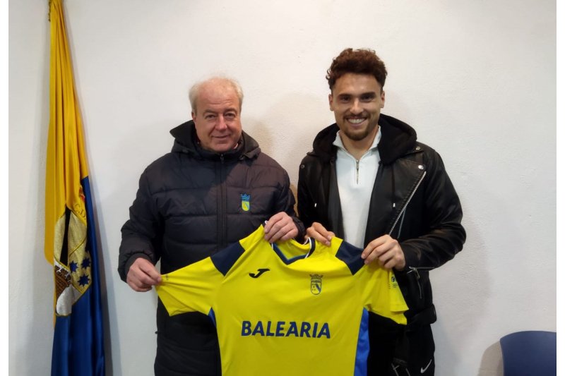 El Dénia ficha a Davide Narduzzo, un “parapenaltis” del fútbol profesional italiano El Dénia ficha a Davide Narduzzo, un “parapenaltis” del fútbol profesional italiano