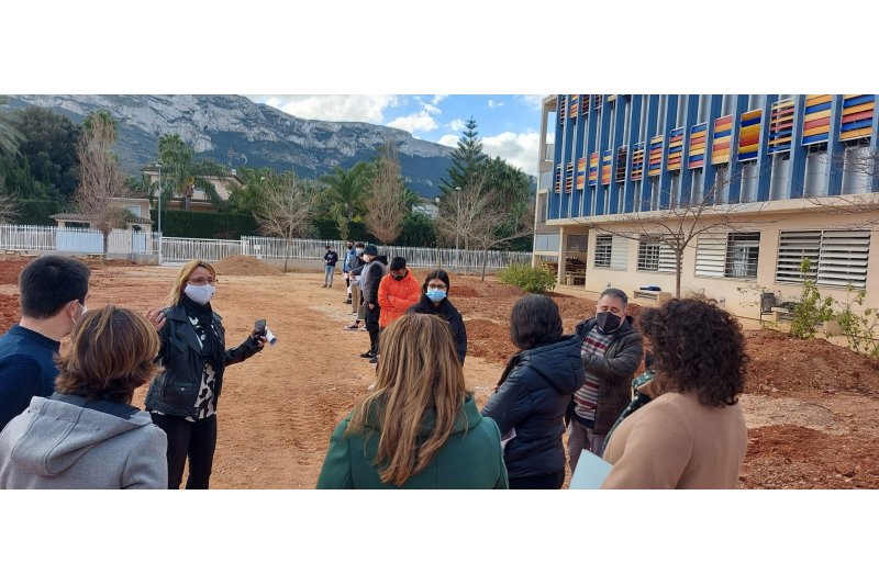 Educación invierte 113.000 euros en 27 proyectos de innovación educativa en las escuelas y institutos de la Marina Alta Educación invierte 113.000 euros en 27 proyectos de innovación educativa en las escuelas y institutos de la Marina Alta