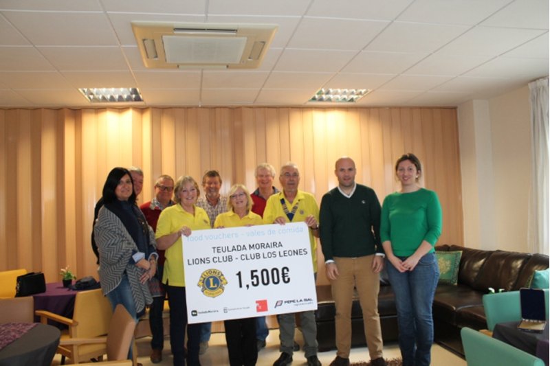 Lions Club colabora con vales de comida Lions Club colabora con vales de comida