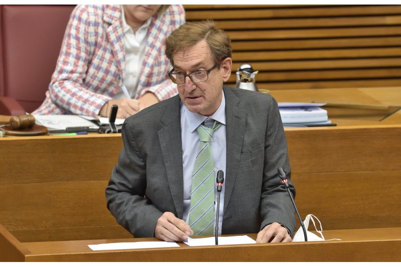 La Conselleria crearà un grupo de trabajo para planificar la reversión del Departamento de Salud de Dénia  La Conselleria crearà un grupo de trabajo para planificar la reversión del Departamento de Salud de Dénia