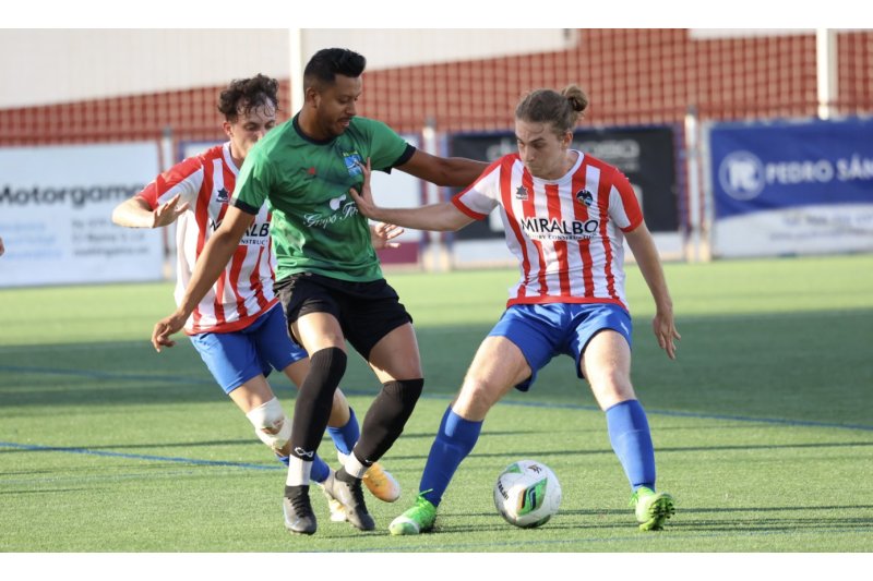 Regional Preferente: Jávea-Calpe empatan sin goles, y el Dénia cae en L’Olleria por la mínima (1-0) Regional Preferente: Jávea-Calpe empatan sin goles, y el Dénia cae en L’Olleria por la mínima (1-0)