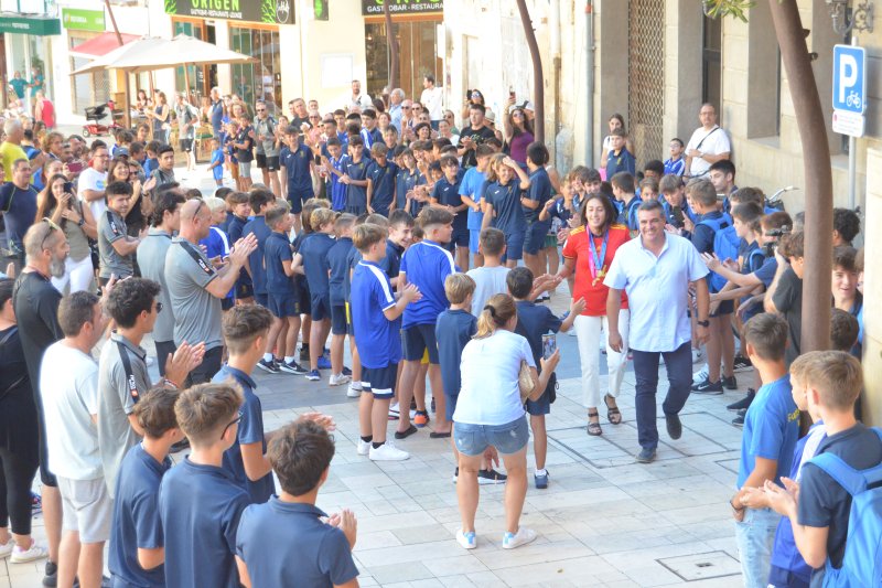 Gran recibimiento a Fiamma Benítez en Dénia  Gran recibimiento a Fiamma Benítez en Dénia