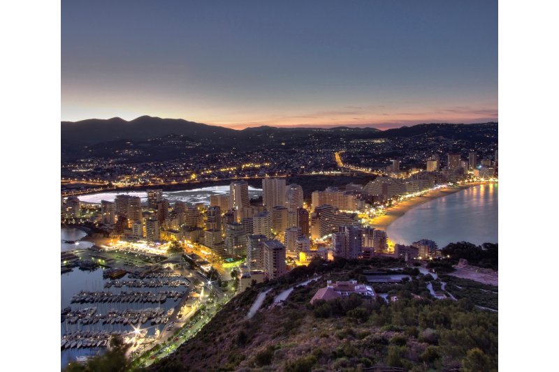 Ordenanza para prevenir y reducir la contaminación lumínica en Calp Ordenanza para prevenir y reducir la contaminación lumínica en Calp