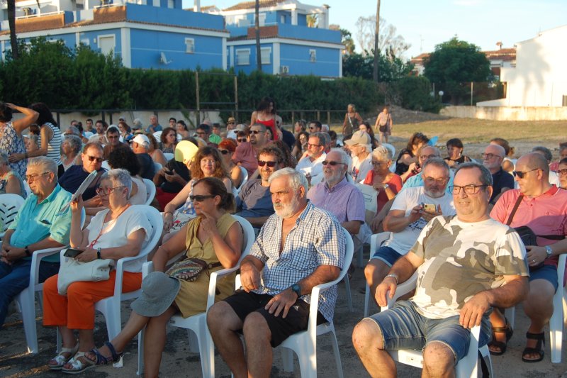 Penalba i Anyó recreen l’imaginari d’Estellés a la Trobada literària musical de l’Almadrava 2023 d’Els Poblets Penalba i Anyó recreen l’imaginari d’Estellés a la Trobada literària musical de l’Almadrava 2023 d’Els Poblets