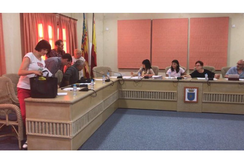 L’augment de la dedicació del segon tinent d’alcalde crispa l’ambient entre el PP i el govern de Gata L’augment de la dedicació del segon tinent d’alcalde crispa l’ambient entre el PP i el govern de Gata