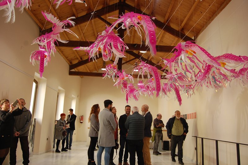 El Verger: Adriana Figueiras ompli d’avantguarda i tradició l’espai de la torre de Medinaceli amb Rosa Sum El Verger: Adriana Figueiras ompli d’avantguarda i tradició l’espai de la torre de Medinaceli amb Rosa Sum