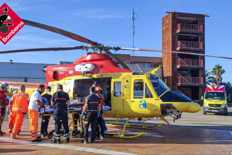 Una mujer ha sido rescatada en la Vall de Laguar tras desmayarse Una mujer ha sido rescatada en la Vall de Laguar tras desmayarse