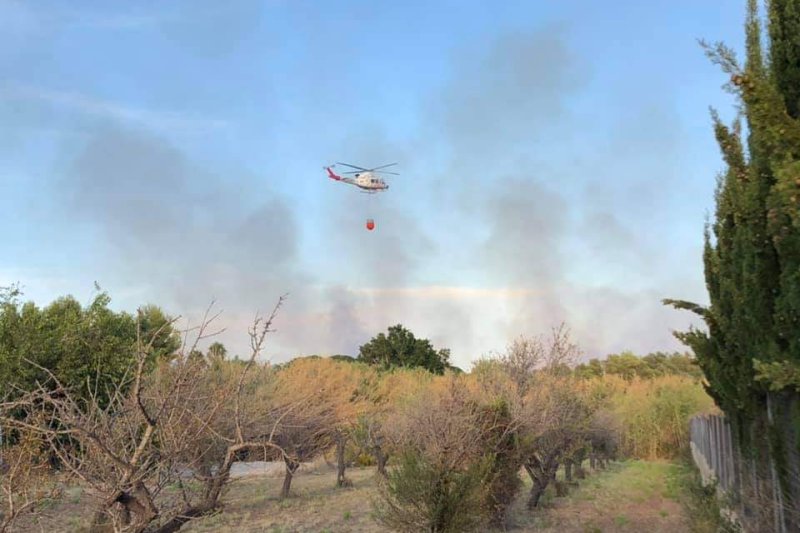 El incendio de Xàbia ya está controlado  El incendio de Xàbia ya está controlado