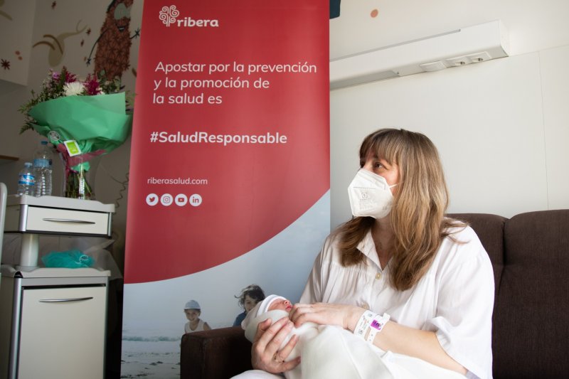 Nace en el Hospital de Dénia el primer bebé de madre ucraniana huida de la guerra Nace en el Hospital de Dénia el primer bebé de madre ucraniana huida de la guerra