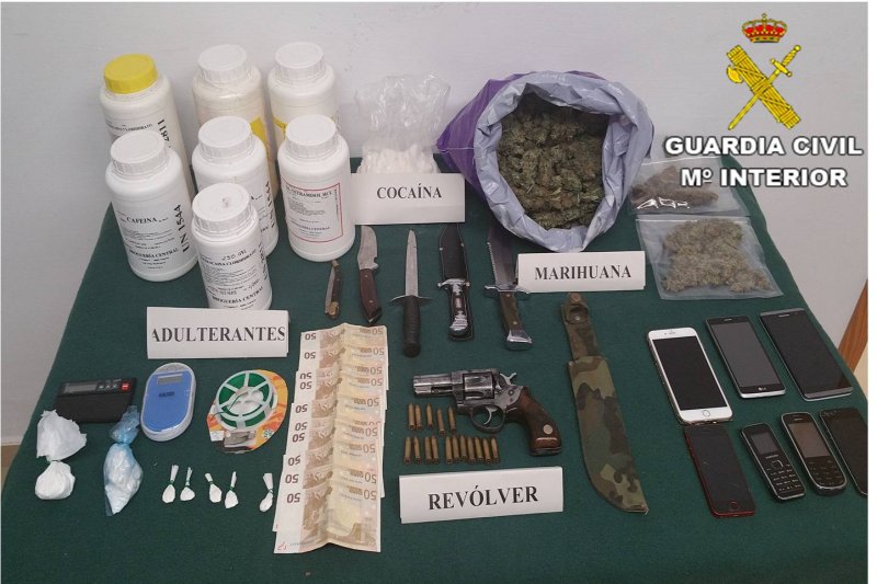 Cinco detenidos en Pedreguer por tráfico de drogas  Cinco detenidos en Pedreguer por tráfico de drogas