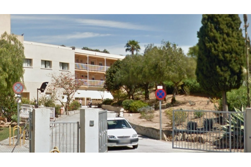 Cuatro casos de Covid confirmados en la Residència Santa Llúcia de Dénia Cuatro casos de Covid confirmados en la Residència Santa Llúcia de Dénia