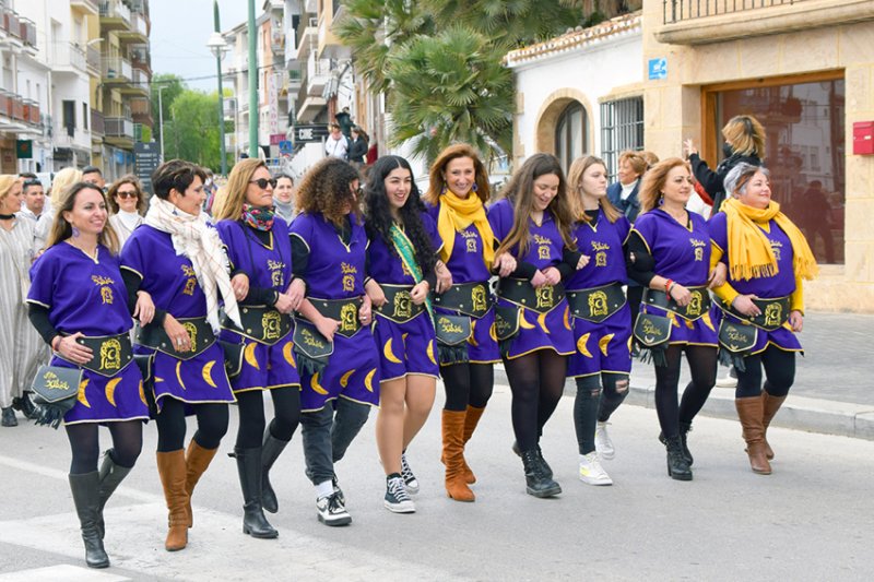 Los Moros i Cristians de Xàbia resurgen con todo su esplendor en el Mig Any Los Moros i Cristians de Xàbia resurgen con todo su esplendor en el Mig Any