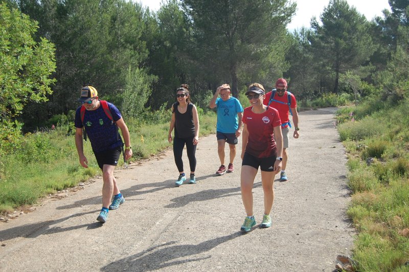 El regreso de la Caminada pel Seguili reivindica el valor paisajístico, medioambiental y botánico de la montaña de Benidoleig El regreso de la Caminada pel Seguili reivindica el valor paisajístico, medioambiental y botánico de la montaña de Benidoleig