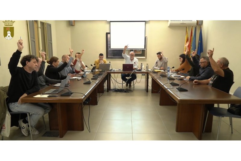 Pedreguer aprova per unanimitat la Relació de Llocs de Treball del personal que tanca desprès anys de negociació Pedreguer aprova per unanimitat la Relació de Llocs de Treball del personal que tanca desprès anys de negociació