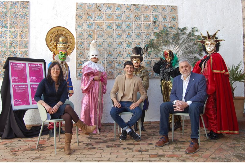 La II edición del Festival de Artes Escénicas de Pego tendrá como eje vertebrador la calle Jaume I este sábado La II edición del Festival de Artes Escénicas de Pego tendrá como eje vertebrador la calle Jaume I este sábado