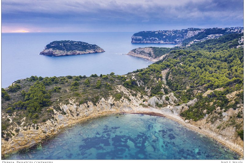 Diània amb veu de dona, un treball que reivindica la protecció dels paisatges costaners  Diània amb veu de dona, un treball que reivindica la protecció dels paisatges costaners
