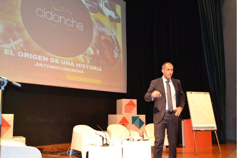 Antonio Cidoncha es uno de los finalistas al Premio Jovempa Joven Empresario Antonio Cidoncha es uno de los finalistas al Premio Jovempa Joven Empresario