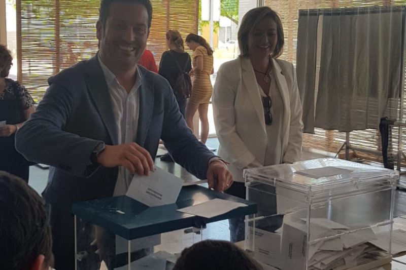 El Verger: El carisma de Ximo Coll coloca al PSPV a una veintena de votos de la mayoría absoluta El Verger: El carisma de Ximo Coll coloca al PSPV a una veintena de votos de la mayoría absoluta