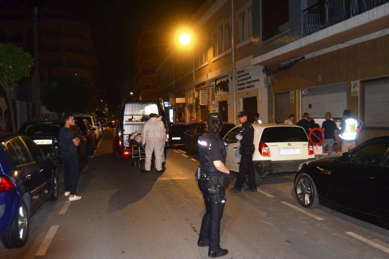 Matan a un hombre de un disparo en la cabeza en un garaje de Dénia Matan a un hombre de un disparo en la cabeza en un garaje de Dénia