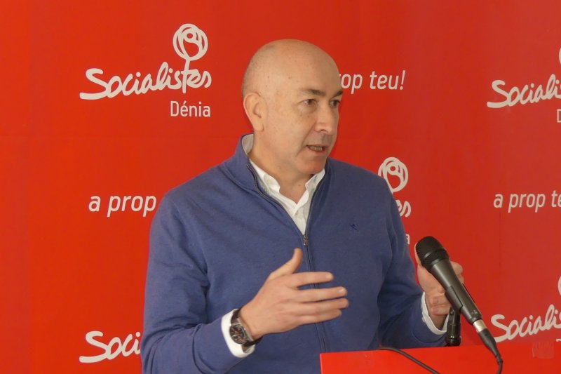 Alejandro Soler presenta su candidatura a la secretaría provincial del PSPV sin Vicent Grimalt ni de cargos del partido Alejandro Soler presenta su candidatura a la secretaría provincial del PSPV sin Vicent Grimalt ni de cargos del partido