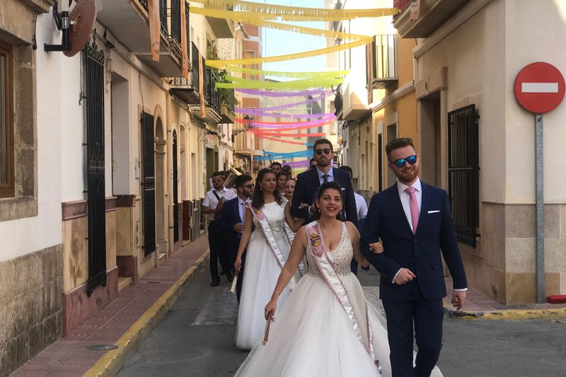 El día de las quintades i els bous al carrer ponen el colofón a las fiestas de Benitatxell El día de las quintades i els bous al carrer ponen el colofón a las fiestas de Benitatxell